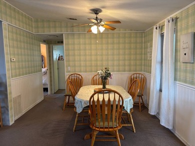 BEAUTIFULLY CARED FOR AND DECORATED 2/2 IN PET FRIENDLY GATED - photo 7
