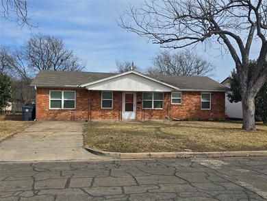 Lake Waco Home For Sale in Waco Texas