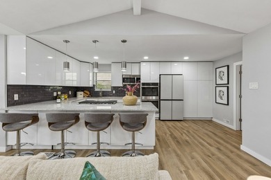 Nestled in the highly sought-after Canyon Creek neighborhood - photo 15