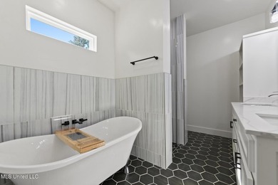 This beautifully crafted new construction home offers 4 bedrooms - photo 16