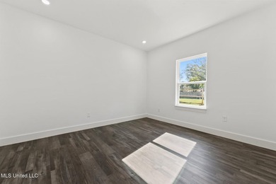 This beautifully crafted new construction home offers 4 bedrooms - photo 22