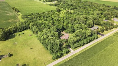 Some homes offer ACREAGE and others offer PRIVACY, but this one - photo 42