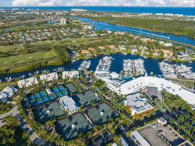 Updated Courtyard Villa centrally located with in Admirals Cove - photo 48