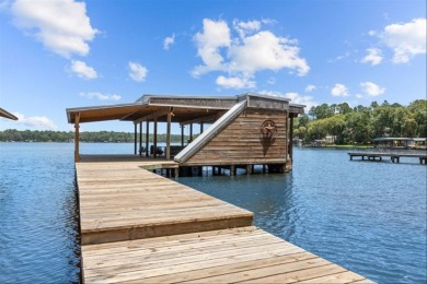 BEAUTIFUL WATERFRONT HOME -- GOLDEN ACRES SUBDIVISION! SOLD - photo 7