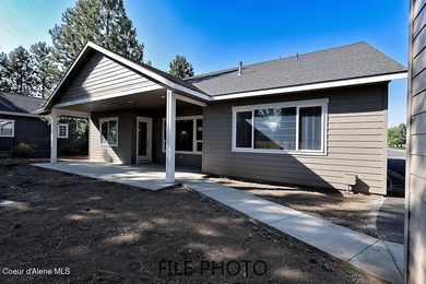New construction with shop in fantastic new neighborhood - photo 6
