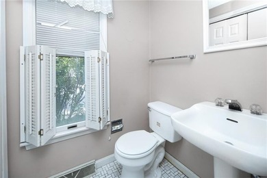 Opportunity awaits at 161 West Shore Road, Unit 5C! This - photo 11