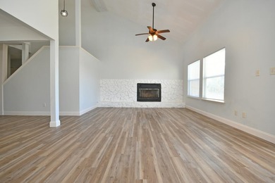 Welcome to 1824 Mallard Dr, Unit B, a well-maintained residence - photo 12