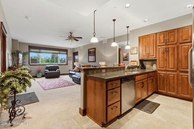 Excellent opportunity for a , , or turnkey investment! Like new - photo 4