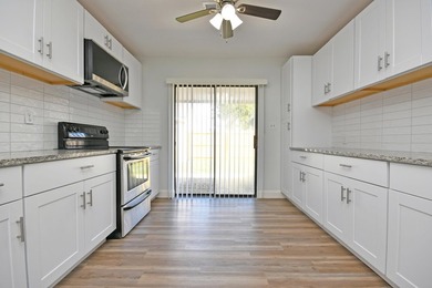 Welcome to 1824 Mallard Dr, Unit B, a well-maintained residence - photo 17