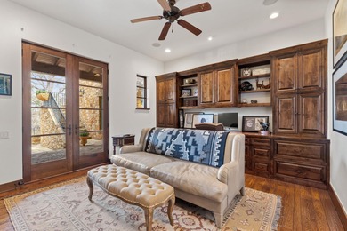 Welcome to your slice of luxury in the prestigious Escondido - photo 17