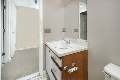 Opportunity awaits at 161 West Shore Road, Unit 5C! This - photo 19