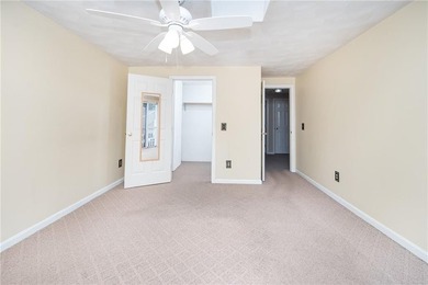 Opportunity awaits at 161 West Shore Road, Unit 5C! This - photo 22