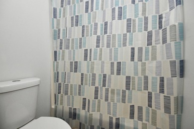 Welcome to 1824 Mallard Dr, Unit B, a well-maintained residence - photo 32