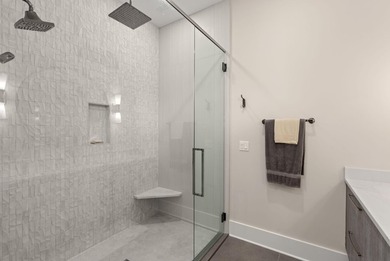 Welcome to one of Sandestin Golf & Beach Resort's premier custom - photo 48