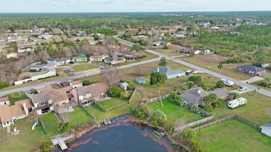 Welcome to 1824 Mallard Dr, Unit B, a well-maintained residence - photo 50
