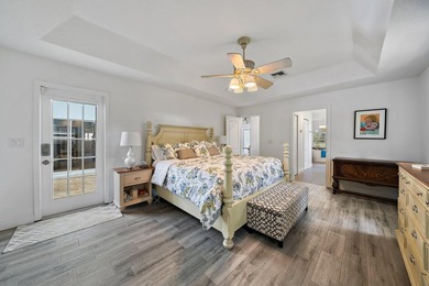 Short sale addendum must be included on all offers. 3 bedroom, 2 - photo 3