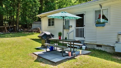 Country living at its best! Check out this recently renovated - photo 13