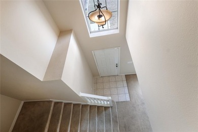 Seller will provide a $10,000 credit with a full-price offer - photo 13
