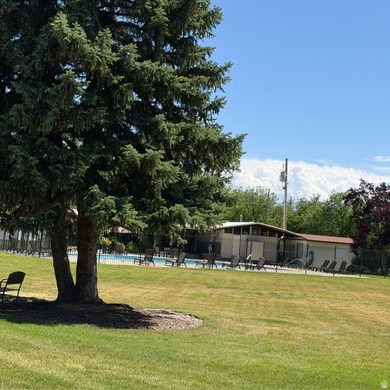 Tucked away just off State Street in the heart of the Salt Lake - photo 4