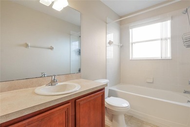 Seller will provide a $10,000 credit with a full-price offer - photo 17