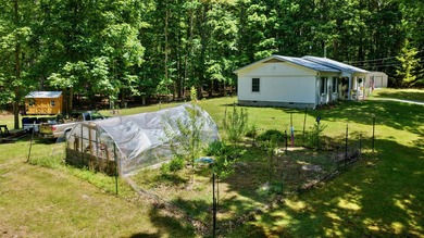 Country living at its best! Check out this recently renovated - photo 18