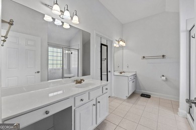 Beautiful 3 bedroom, 3 bathroom home located in the highly - photo 19