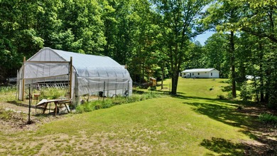 Country living at its best! Check out this recently renovated - photo 29
