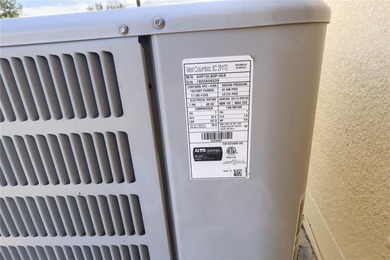 Seller will provide a $10,000 credit with a full-price offer - photo 29