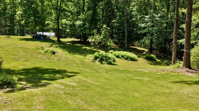 Country living at its best! Check out this recently renovated - photo 32