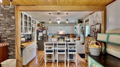Country living at its best! Check out this recently renovated - photo 42
