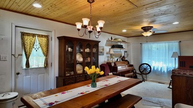 Country living at its best! Check out this recently renovated - photo 46