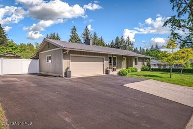 Beautifully updated & move-in ready, this spacious 4-bedroom - photo 2