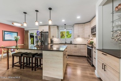 Beautifully updated & move-in ready, this spacious 4-bedroom - photo 9
