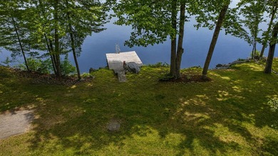 Discover the perfect blend of privacy and lakefront living in - photo 3