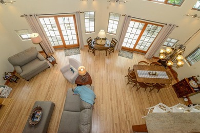 Discover the perfect blend of privacy and lakefront living in - photo 8