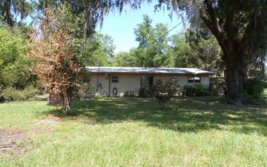 SOLID AND CONVENIENT HOME - This home nestled in the quiet but - photo 11