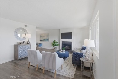 This is an awesome 3 or 4 bedroom (4th bdr is used as a bonus - photo 2