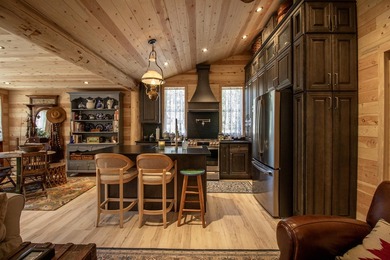 Some properties offer an escape--Welcome to a rare, private - photo 12