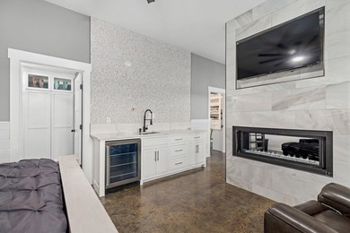 Wake up to open views of the Tennessee River in a home where the - photo 12