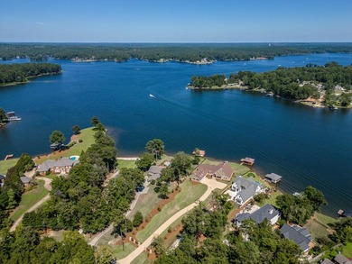 Wow, this is an absolutely stunning property not to leave out - photo 13