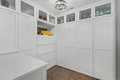 Wake up to open views of the Tennessee River in a home where the - photo 14