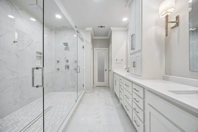 This sprawling 5-bedroom, 3.5-bathroom family estate offers - photo 20