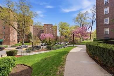 Welcome to Netherland Gardens, where charm meets convenience - photo 22