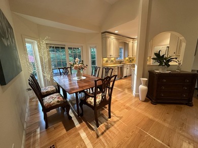 Welcome to 10 Driftwood Trail, an impeccably maintained custom - photo 22