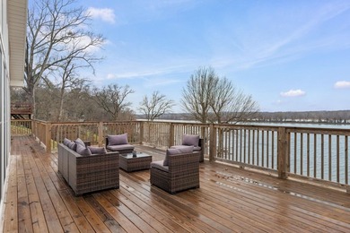 Wake up to open views of the Tennessee River in a home where the - photo 25