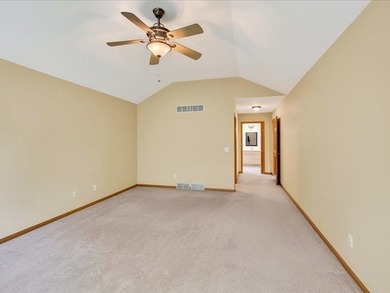 Welcome to this 4,126 sq ft home in desirable Seminole Hills - photo 28