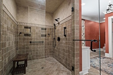 Wow, this is an absolutely stunning property not to leave out - photo 30