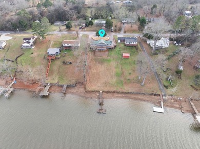 Wake up to open views of the Tennessee River in a home where the - photo 32