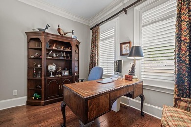 Wow, this is an absolutely stunning property not to leave out - photo 35
