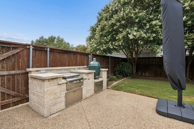 This sprawling 5-bedroom, 3.5-bathroom family estate offers - photo 39